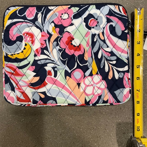 Vera Bradley Tablet Sleeve - Picture 4 of 5
